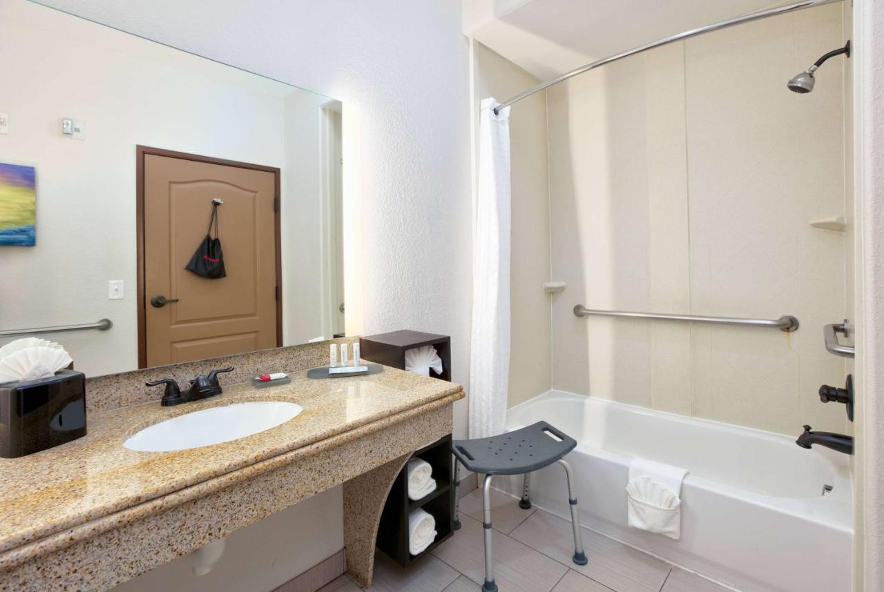 La Quinta By Wyndham Dallas Grand Prairie South Exteriör bild