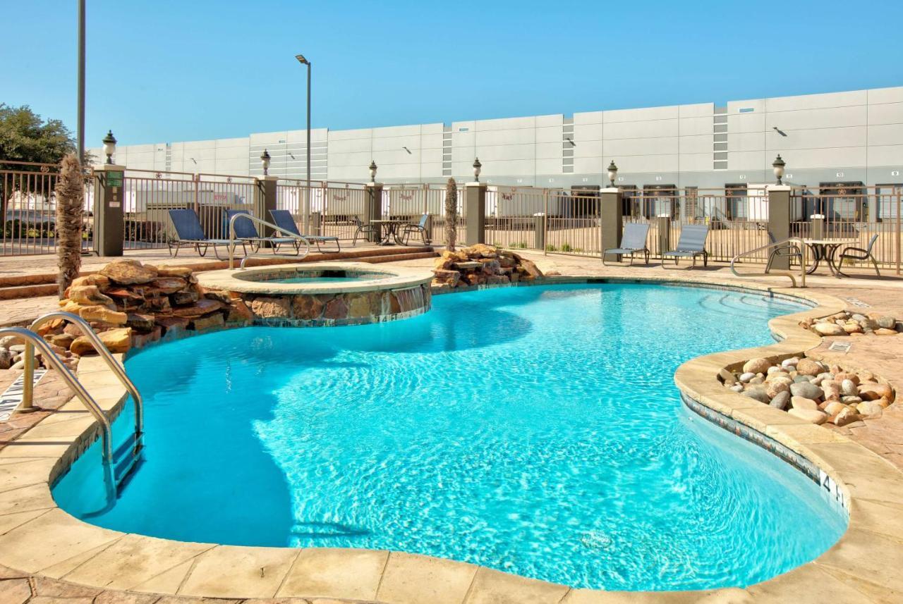 La Quinta By Wyndham Dallas Grand Prairie South Exteriör bild